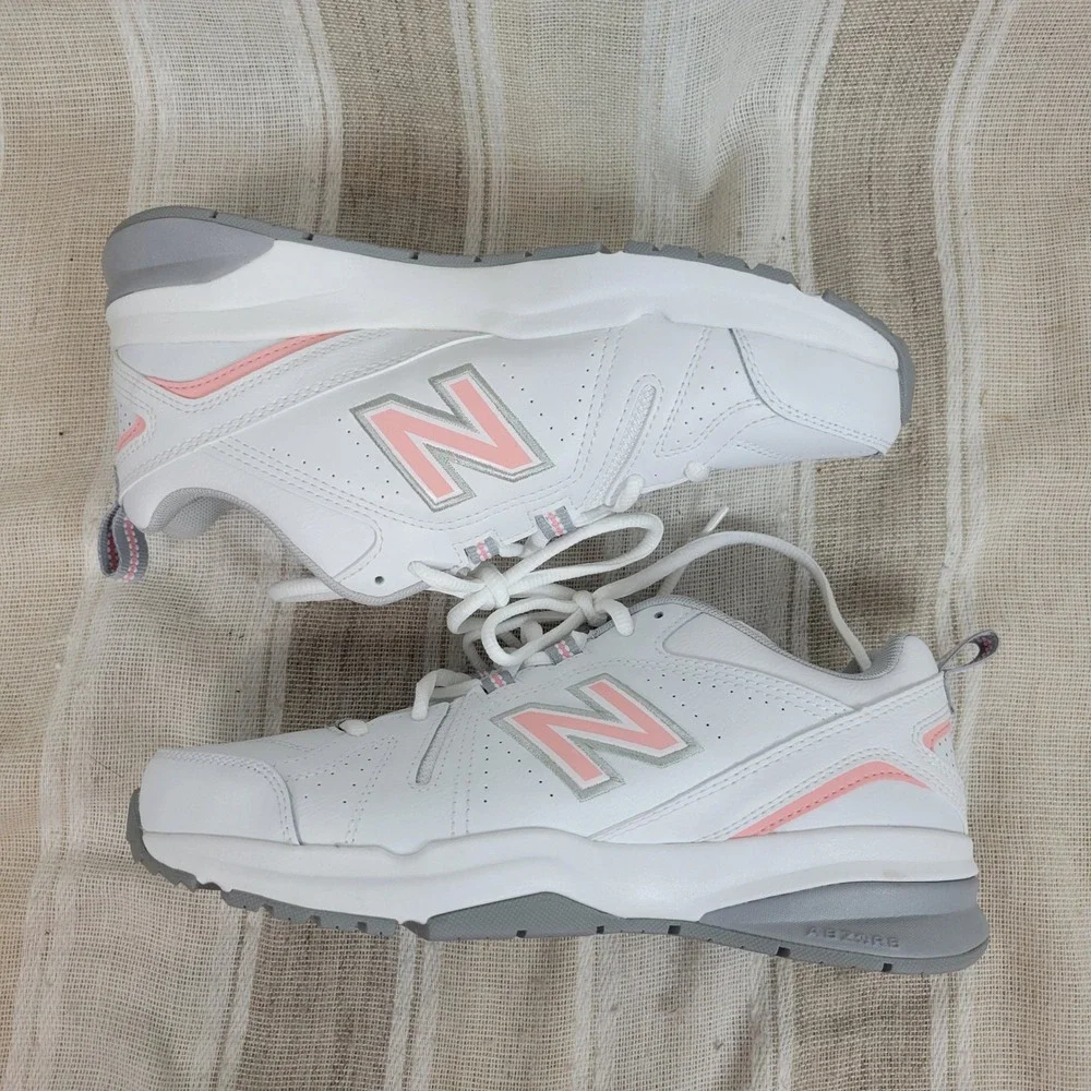 New Balance Women's 608v5 Casual Comfort Cross Trainer Shoes Sneakers Size 8